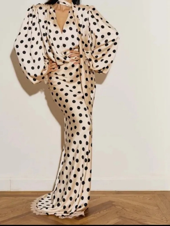 Dresses & Skirts - Elegant Polka Dot  Maxi Dress in Beige and Black